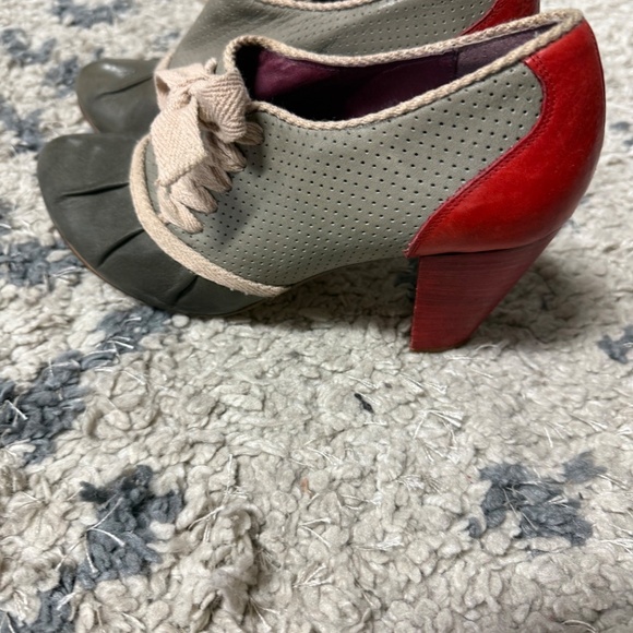 Faith Olive Green & Red Leather Lace-Up  Retro Style Heels Size 39 - Picture 6 of 8
